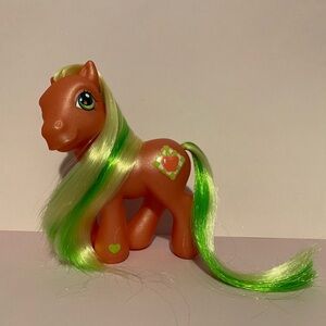 My Little Pony G3 Applejack 2003 Picnic Celebration Hasbro